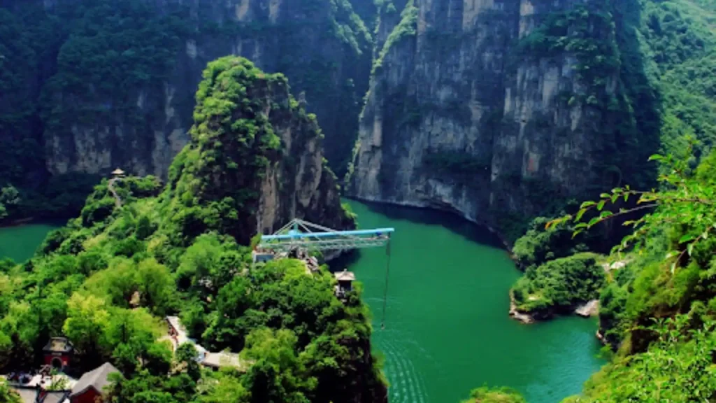 龙庆峡樱花季开园!首汽租车教你优雅团建不踩雷 龙庆峡樱花季开园!首汽租车教你优雅团建不踩雷