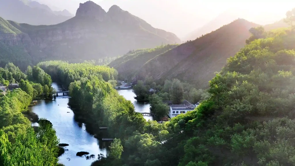 龙庆峡樱花季开园!首汽租车教你优雅团建不踩雷 龙庆峡樱花季开园!首汽租车教你优雅团建不踩雷